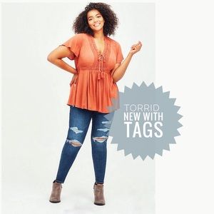 NWT Auburn Lace Up Babydoll Top size 00